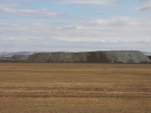 Hałdy przemysłowe w okolicy Ułan-Bator. Mongolia, Chentej 2010 